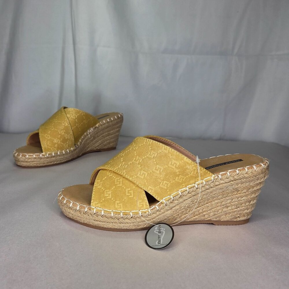 NWT GC SHOES Darline Yellow Espadrille Wedge Sandals - Yellow